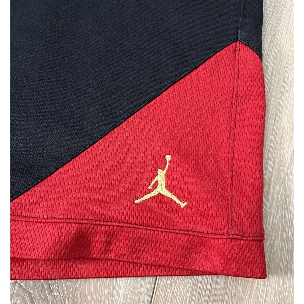 Air Jordan Black/Red Vintage Retro Basketball Shorts Men's Size XL Pockets